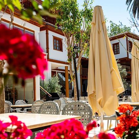 Woo Town Suites Antalya Eksteriør billede