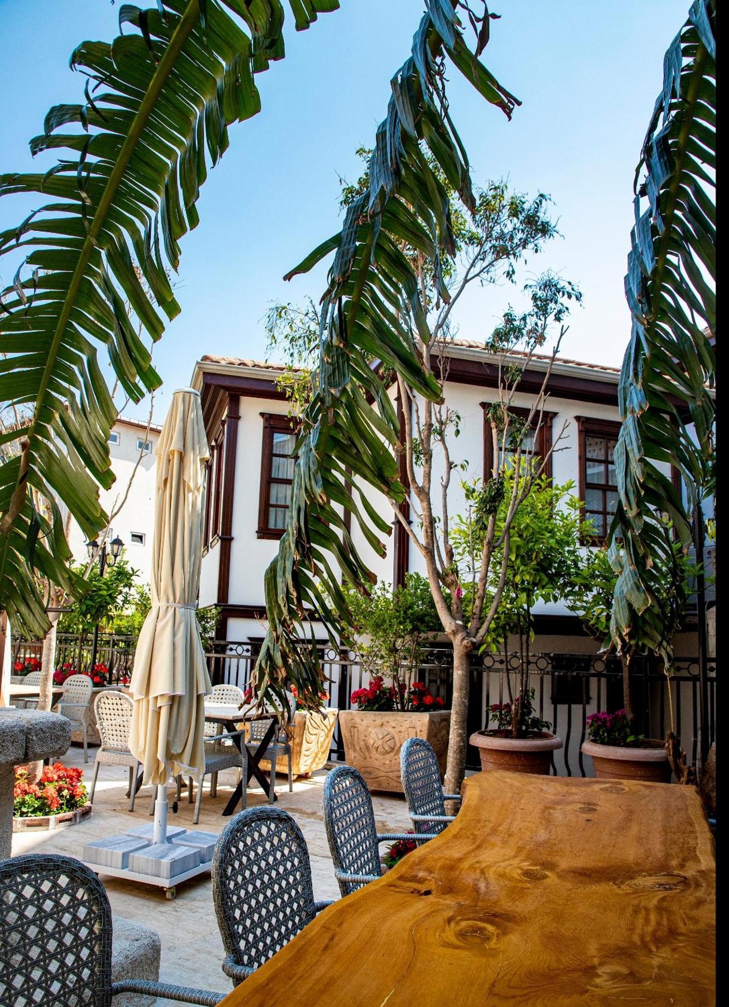 Woo Town Suites Antalya Eksteriør billede
